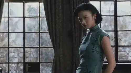 张静初含泪抽烟惊艳众人,曾被导演太太团联合封杀