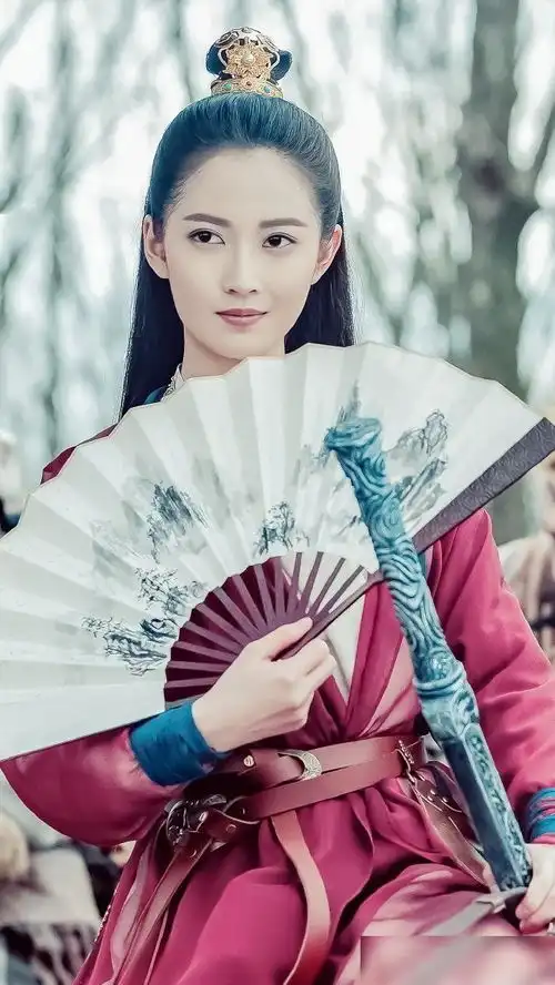 新倚天屠龙记陈钰琪美图欣赏,公子呀,女扮男装的你男女通吃