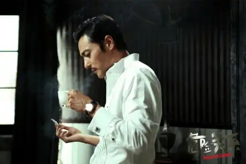 危险关系9月上映张东健六款造型曝光
