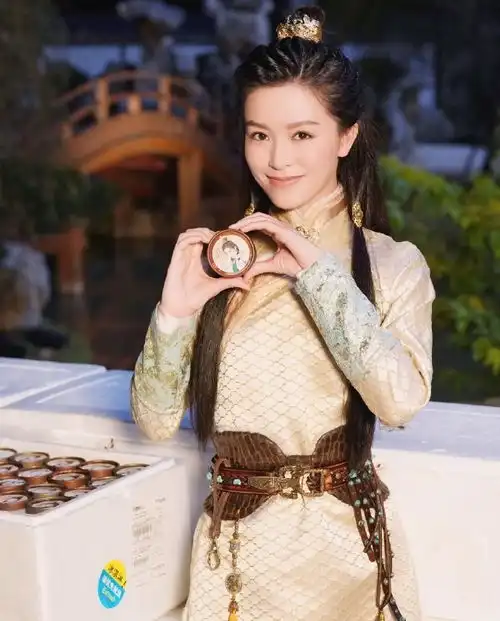 新倚天曝杀青照王晶卖关子,先公开华山二老选角秘辛