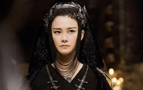 当徐峥有头发,韩红瘦下来,李宇春留起长发,你都见过么
