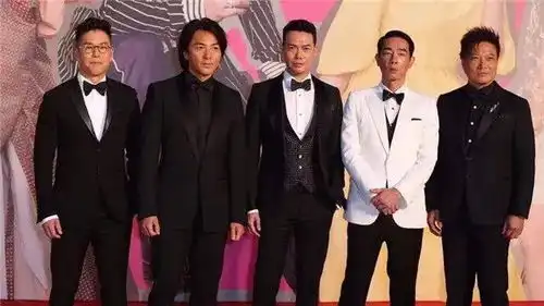 古惑仔原班人马新作黄金兄弟,世界拳王周比利复出成最大惊喜

