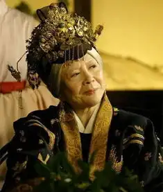 戏里戏外她都是老祖宗,导演求着她演戏,一角经典却成绝唱
