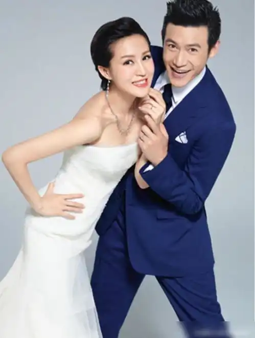 八对明星夫妻,每一对都幸福甜蜜,看看哪对最有夫妻相
