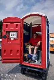 世界各地令人心酸的蜗居