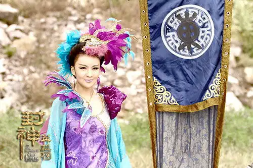 封神英雄榜再战荧屏郑亦桐妖艳回归