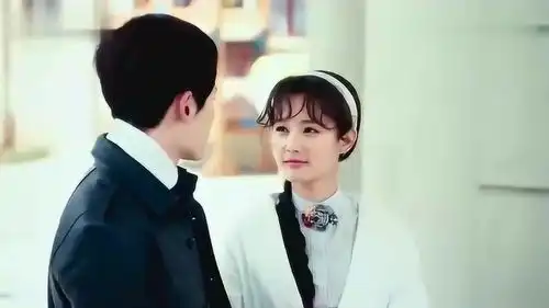 半妖倾城明夏太渣了有了倾城就忘了江雪舞,难怪她会黑化了
