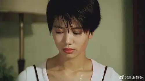 1994年国产凌凌漆,袁咏仪饰演红白玫瑰李香琴