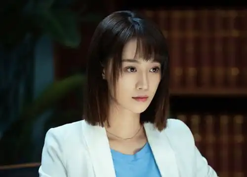 可惜孙俪和海清神仙打架,都败给剧本的硬伤
