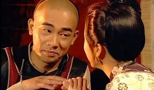 3女共侍1个丈夫,每人每月还有50万工资拿,每周还有一天休息时间
