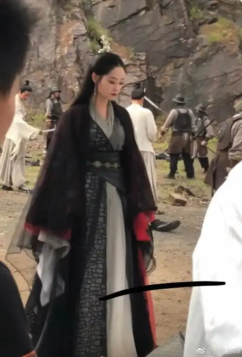 新版倚天屠龙记路透图,黑化后的周芷若神似玄女遭吐槽