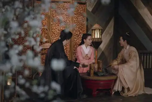 三生三世枕上书糖人暴击,青蛇好可口,小燕壮士真饱口福了