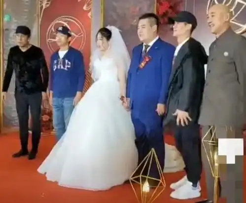 小兵张嘎胖墩大婚主演纷纷捧场,为何张一山缺席成了众矢之的
