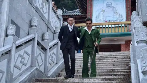 电影追龙主演甄子丹自曝最近和李连杰马云做了一件大事
