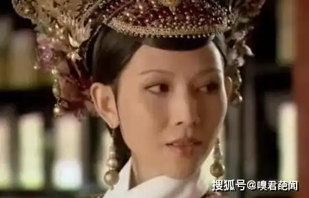 甄嬛传谁看懂了既然庶出卑微,为何宜修能比纯元早嫁到王府