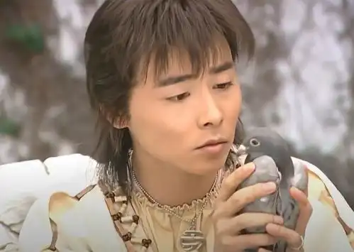 我的白月光男神原来是他