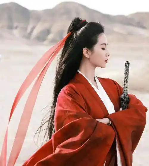 一念关山武功女刺客刘诗诗化身舞者,宿命纠葛的复仇之旅
