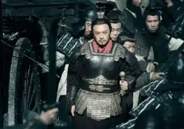 吕不韦拼死护送赢异人,怎料他却哭着找嬴政,这下可惨了