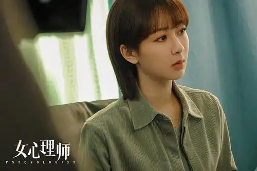 网评2021最受欢迎女主top10赵丽颖第七谭松韵第六,景甜冲第三,冠亚军霸榜