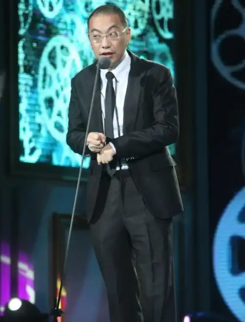 宁财神20多岁成名30岁发家,一线之隔的天才与疯子