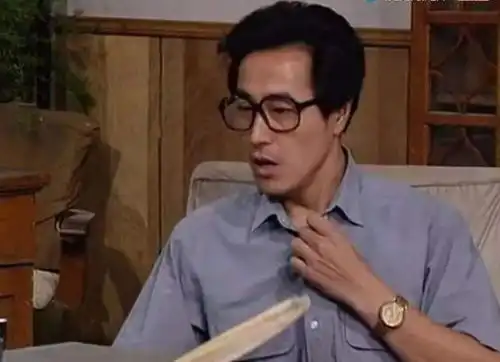 养徐帆3年,被曝二婚比杨玏小3岁,老戏骨杨立新翻车了吗