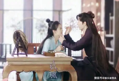 琉璃上星播出,演员纷纷发剧照营业,唯独成毅不太一样
