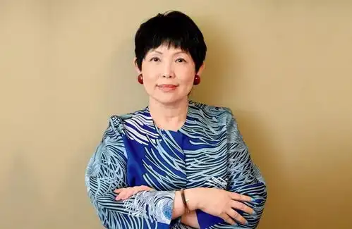 带领gucci爆红中国的女魔头,能让谢娜摆脱马栏坡一姐的人设吗