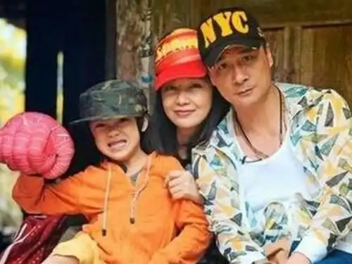 被老公宠上天的女星,霍思燕没啥,图4结婚19年从没做过饭