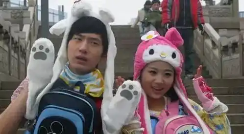 杨紫好不容易成为当红女星,吃相难看的行为败光人品,谁喜欢