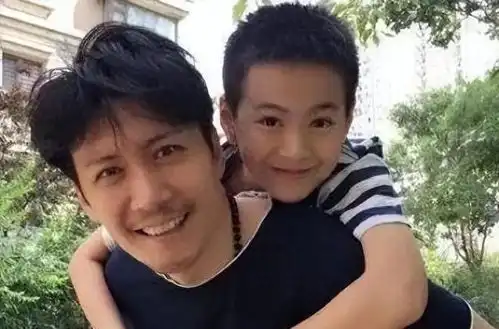 赵峥与谢润18年婚姻零绯闻,实力与颜值并存,堪称新时代的好男人
