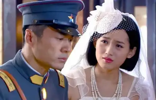 温婉皇后变腹黑心计婊被于正力捧潜力股美女苏青