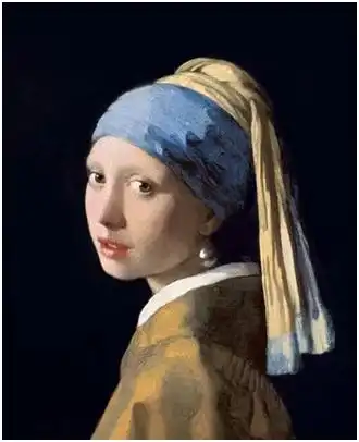 戴珍珠耳环的少女美的恰好
