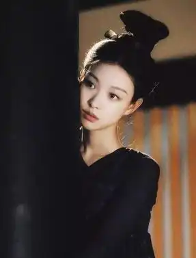 倪妮和舒淇像吗她俩明明脸蛋长得不美,为啥能成为一线明星