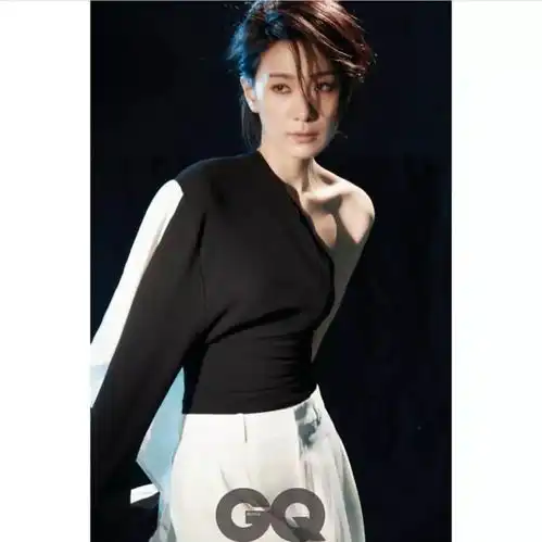 天空之城中金瑞亨造型模仿天海佑希