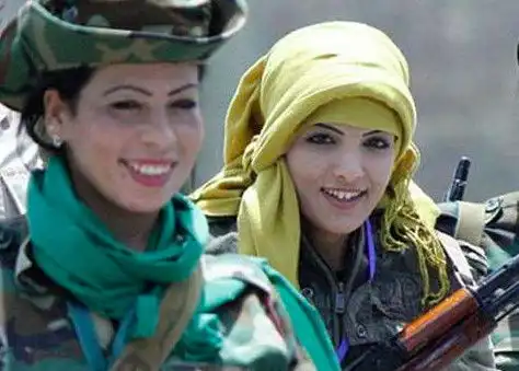 卡扎菲金发宝贝,贴身保护了卡扎菲多年,被敌对势力欺凌致死