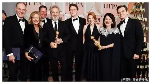 这才是近年来最经典的战争电影,拍摄手法极为高超,令人身临其境
