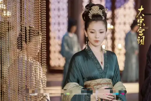 李少红被自己创造的高峰绊倒大宋宫词pk大明宫词太弱了
