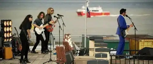 举报这部电影抄袭夏洛特烦恼