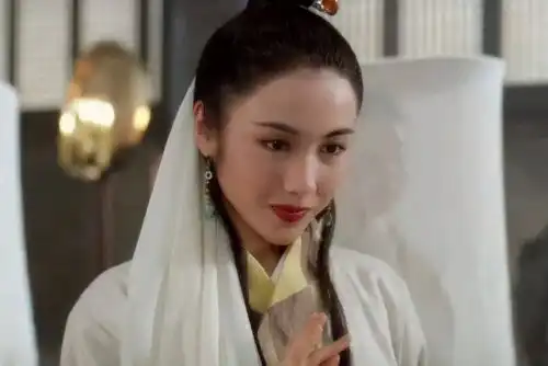 比张柏芝美的黎姿,为报恩嫁残疾富商,11年不秀恩爱背后原因不简单

