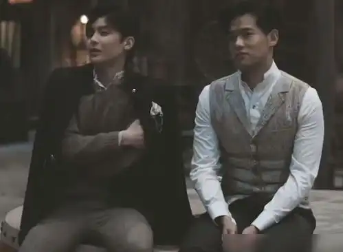 江烁住秦一恒家,从睡你的床到穿对方的衣服,真是兄弟情深啊