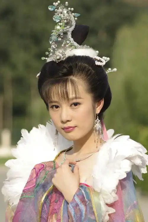 西施的未婚夫为何能容忍她服侍吴王夫差多年,而不抛弃
