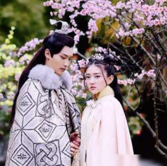 双世宠妃3横店开机,坦诚夫妇再合体,小甜剧即将上线
