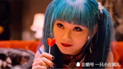 秦风在时kiko吃心形棒棒糖,原来他们前世就认识了,刘昊然的眼神也绝了