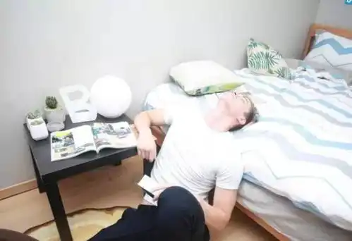 太帅了400月的发霉小破屋被瑞典小哥改成北欧豪宅