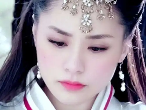 你觉得谁在古装剧里最美最有仙气
