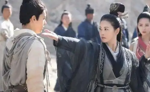 他被称为最像杨逍的人,出道19年默默无闻,今因偷懒接角色爆火
