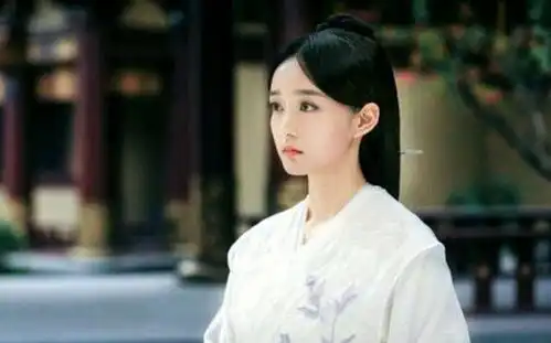 著名女星疑似恋情曝光与神秘男子酒店共度两晚