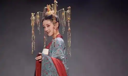 神话六界之内为何无人敢动孟婆你看看她父亲和丈夫是谁
