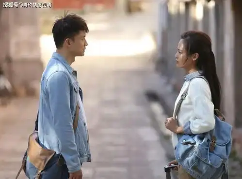 如何吸引喜欢的男生注意到你
