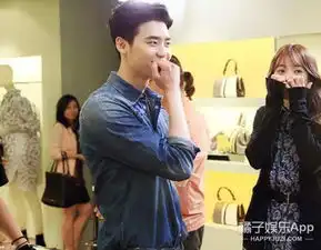 李钟硕新剧撩妹不留情,才发现他的角色都不只是演的好选的好,其实更是穿的好
